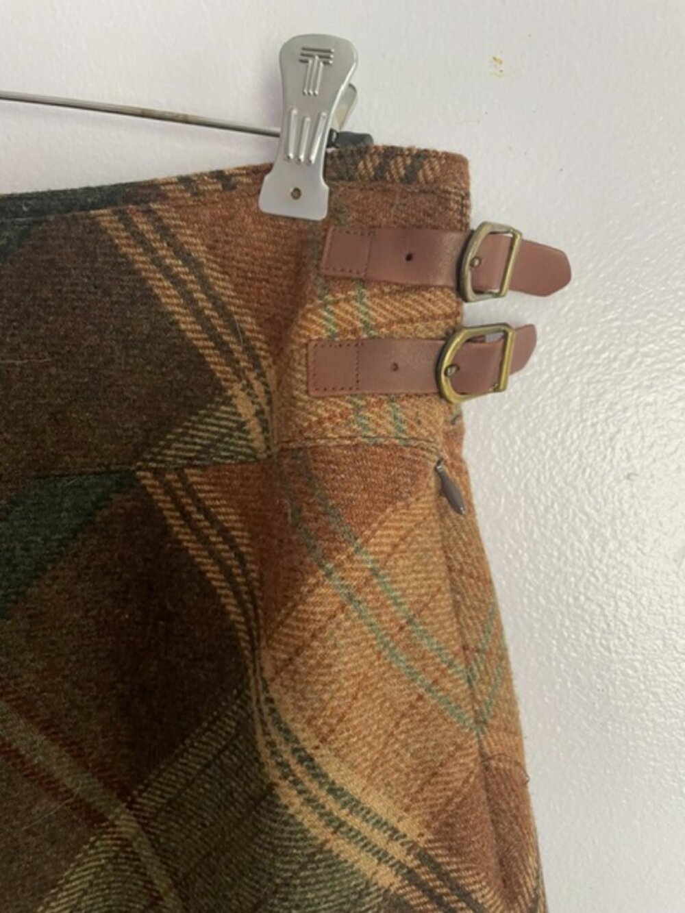 Vintage Lauren Wool, plaid, fully lined, side zip skirt, Size 4 - Picture 2 of 4